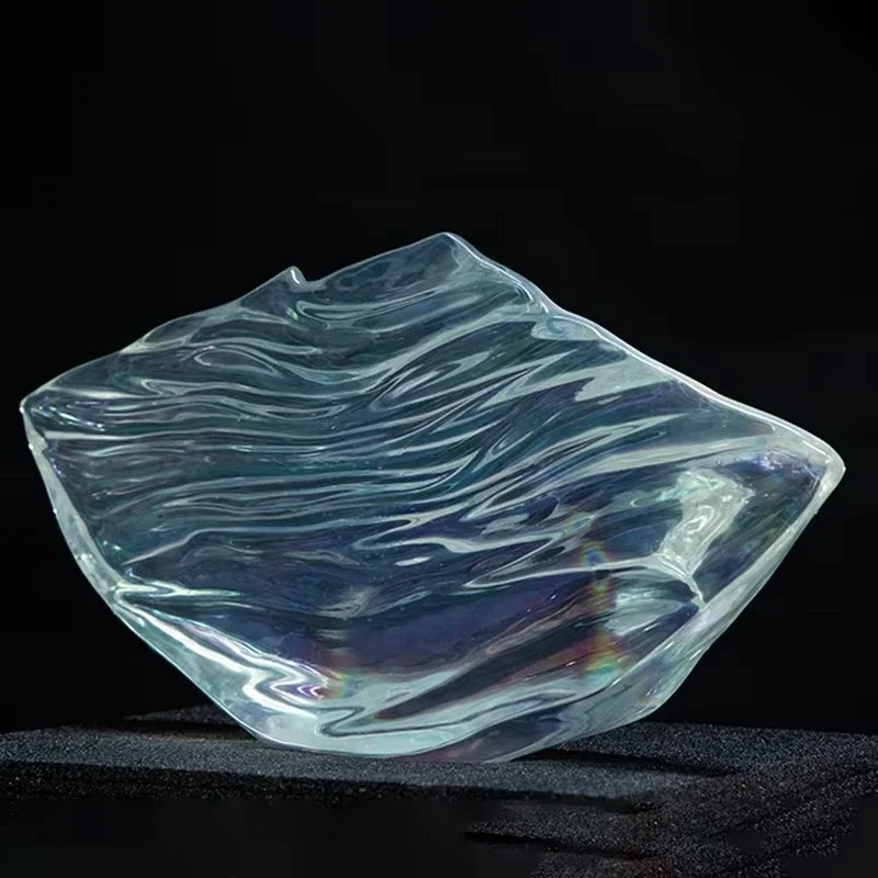 Modern home decoration transparent colored resin, figure interior resin decoration