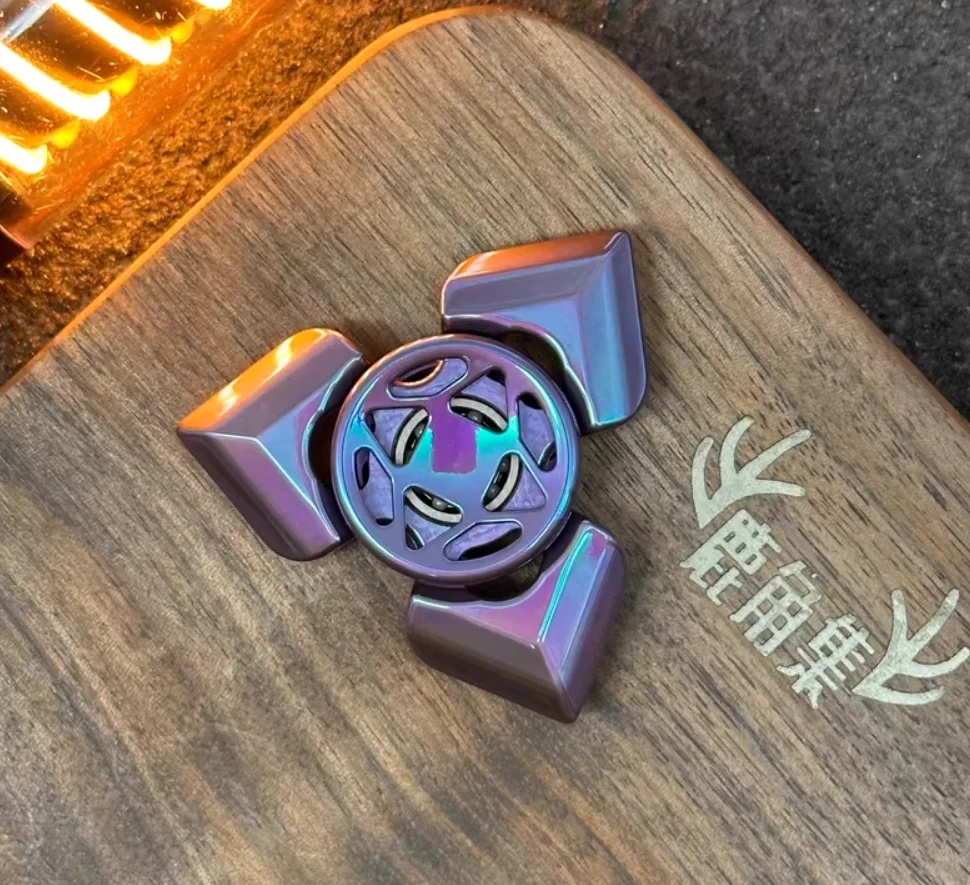 Gebruikt EDC Visonary ACE Titanium Purple Polijstspinner fidget decompressiespeelgoed