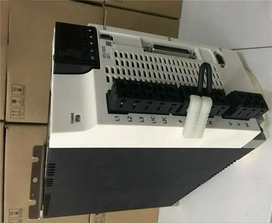 

Совершенно новые MEDLN83SE MEDLN83SG MEDLT83SF MEDLN83NE MEDLN83BE с гарантией на один год ​