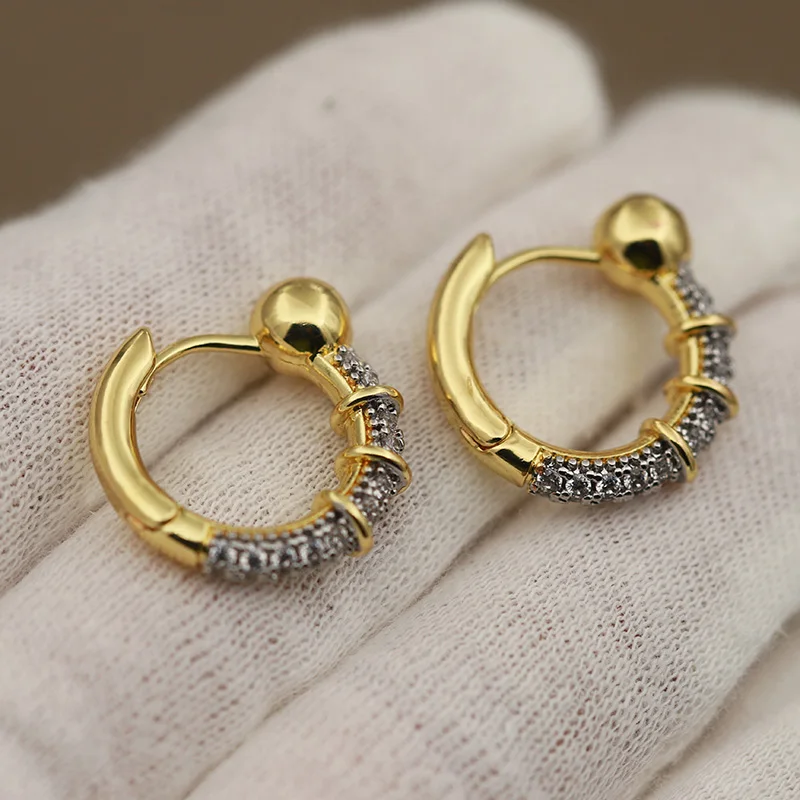 New Sight Design Crystal Beads Stud Earrings for Women Fashion Brand Jewelry Simple Style Delicate Earrings
