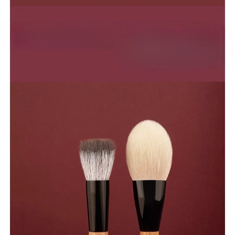 13 makeup brush set, animal hair eyeshadow grooming brush.