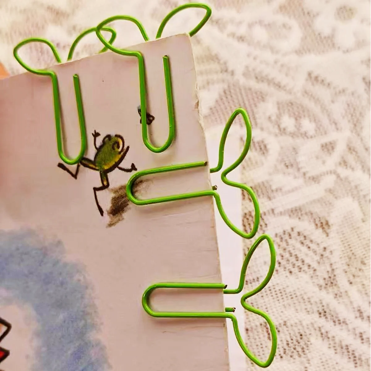 20Pcs Green Sprout Paper Clips Cute Plant Shaped Metal Bookmarks Aesthetic Leaf Page Markers Journaling Office School Supplies