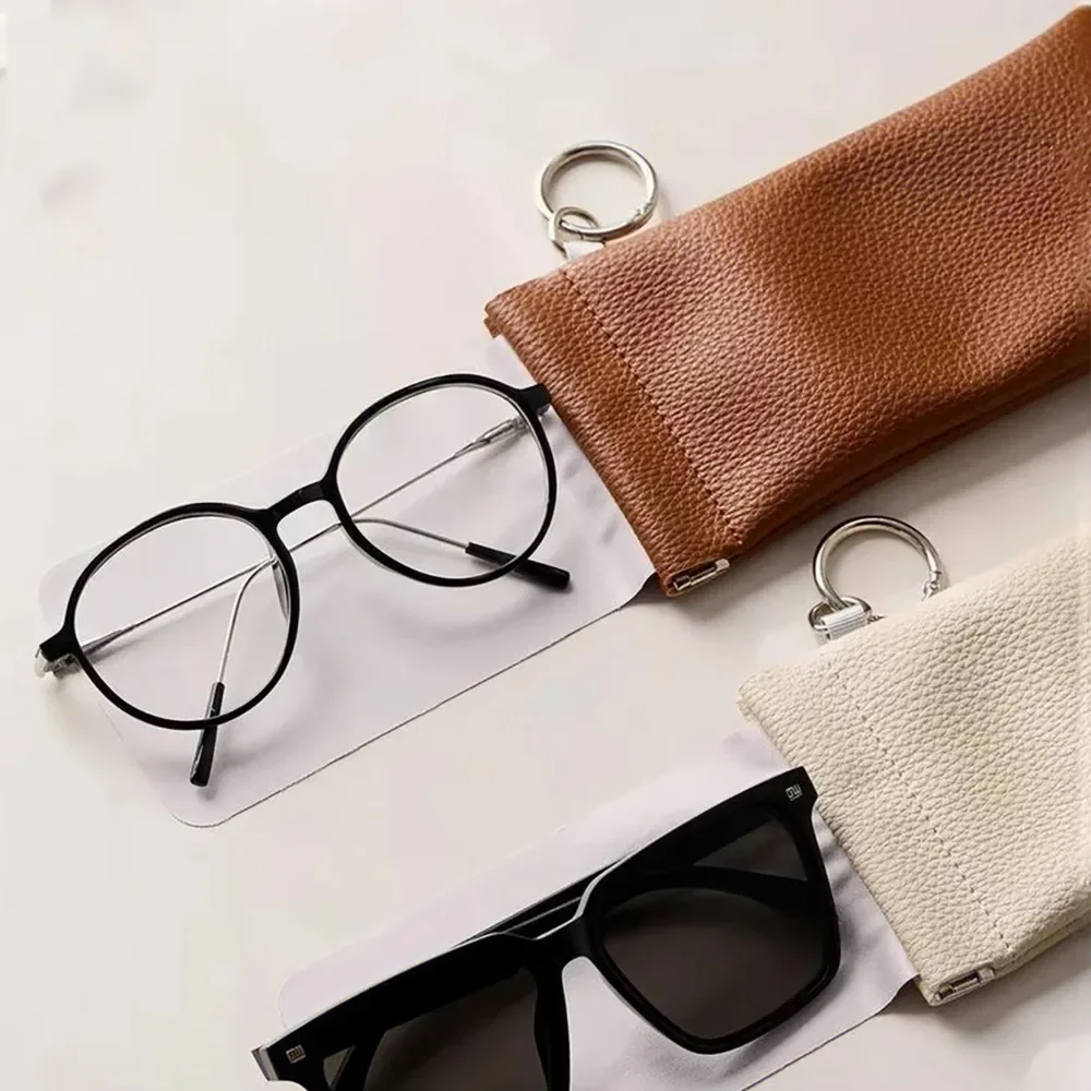 PU Leather Sunglasses Pouch with Keyring Portable Soft Scratch-Resistant Eyeglass Case for Women Men Daily Office and Travel