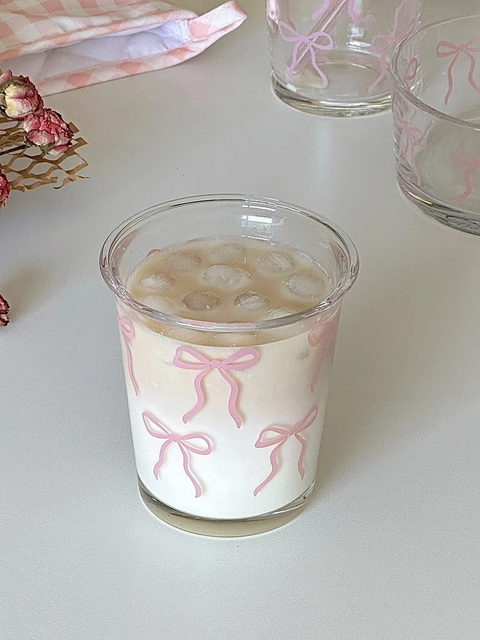 

Sweet Pink Bowknot Glass Cup Simple Style Water Cup round Shape Single Layer Naokalass Material Leakproof Function for Back t...