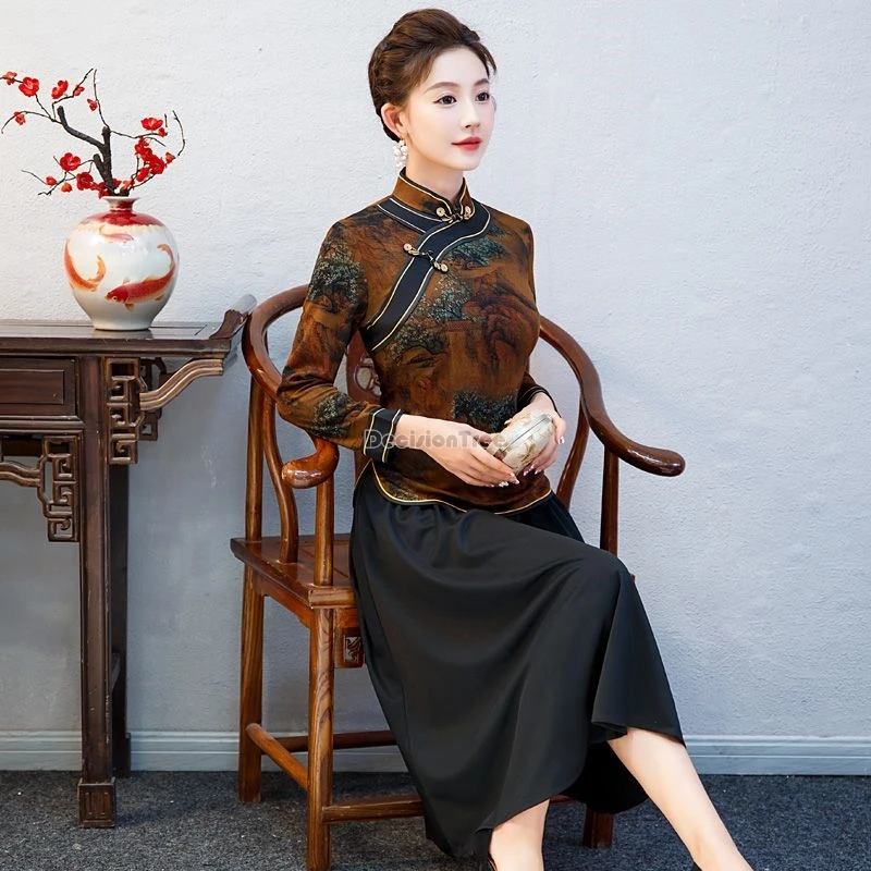 بلوزة تانغ مطبوعة على الطراز الصيني القديم لعام 2025 بياقة واقفة وأكمام طويلة بلوزة شيونغسام أنيقة للتنحيف للنساء يوميًا من تشيباو