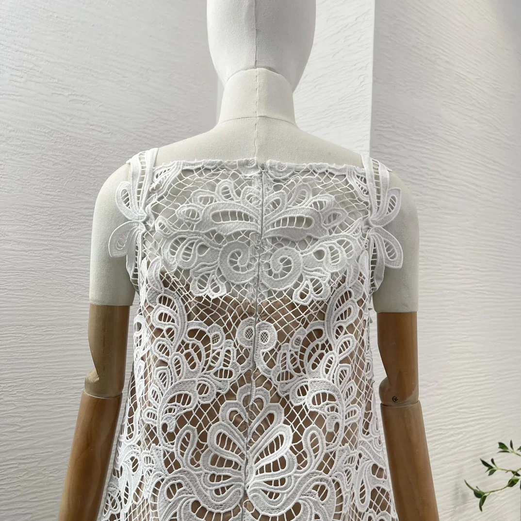 Vestido corto blanco de encaje con bordado Floral para mujer, ahuecado minivestido de alta calidad, ropa de verano, 2024