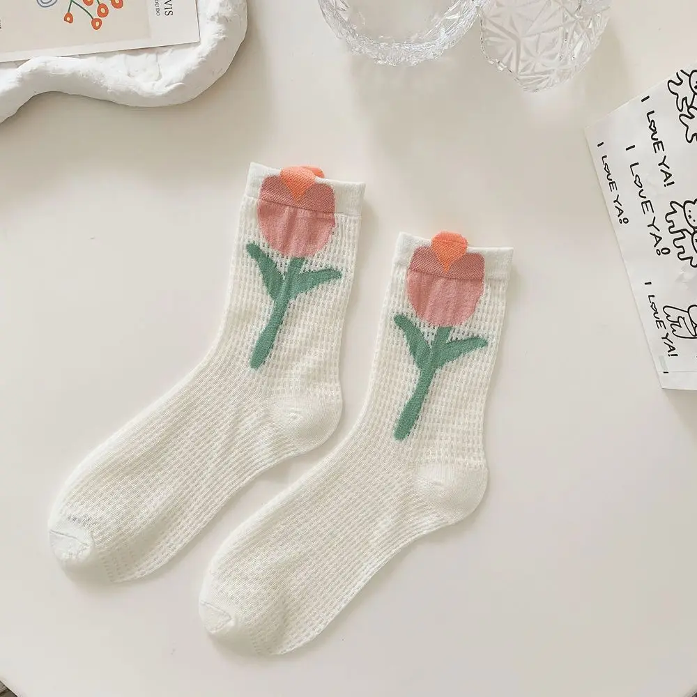 Calcetines cortos y cómodos de tulipán para mujer, medias de malla suaves japonesas de estilo coreano, calcetería de flores de algodón