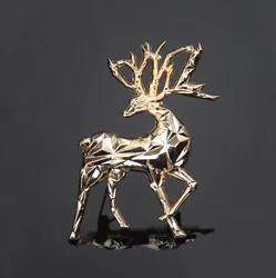 Mini Exquisite Golden Christmas Deer Animal Clothes Brooch Men and Women Clothing Hundred Matching Accessories