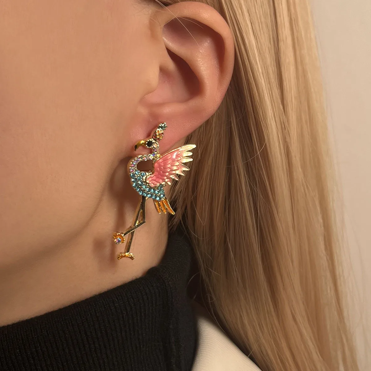 Stararashi 2024 Trend Colorful Bejeweled Flamingo Animal Shape Earrings Statement Original Woman Jewelry Ear Accessories Gifts