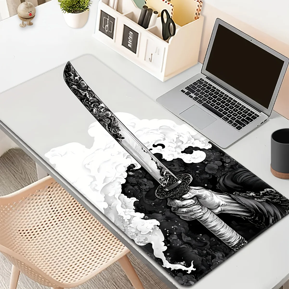 Extra Large Gaming Mouse Pad with Black White Sword Print, Non-Slip Rubber Base, Washable Office Desk Mat for PC Gaming eSports