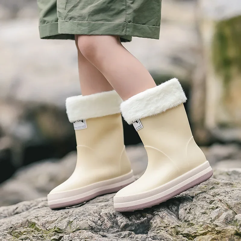 New Children's Fashionable Rain Boots For Boys And Girls Outdoor Camping Wear Four Seasons Water Shoes High Quality Durable