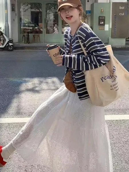 

Early Autumn Korean Sle Striped Knitted Cardigan And Tube Top Two-Piece Set Color Blo Slim Fit Versatile Casual Wear