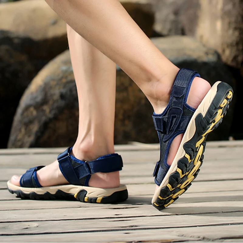 Maat 39-47 Herenleren Sandalen Zomer Casual Herenschoenen Strandschoenen Mode Outdoor Antislip Sneakers