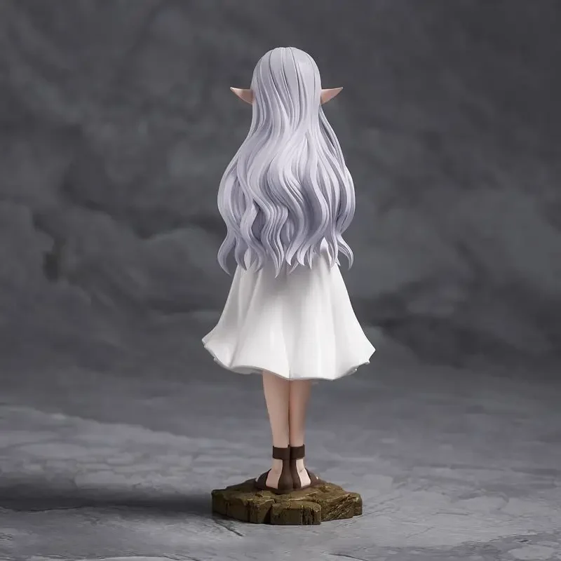 Voorverkoop 22 cm Frieren: Beyond Journey's End Anime Figures Frieren Fern Figures PVC Statue Collection Model Desk Ornament Gift Toy