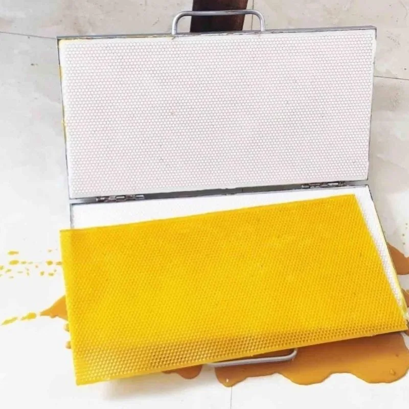 Aluminum Alloy Beeswax Foundation Machine Super Solid  Size Notebook Beeswax Foundation Beekeeping Equipment