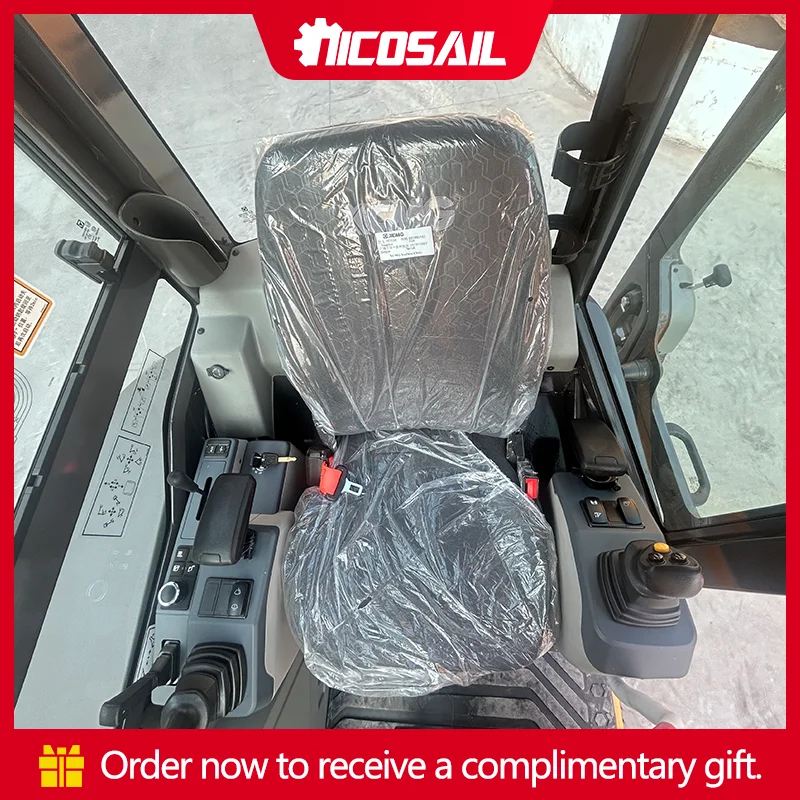 3.0 Ton Mini Excavator Mini Digger 360° Rotation Replaceable Assistive Arm Side Swing Customized Bucket Replaceable Bucket