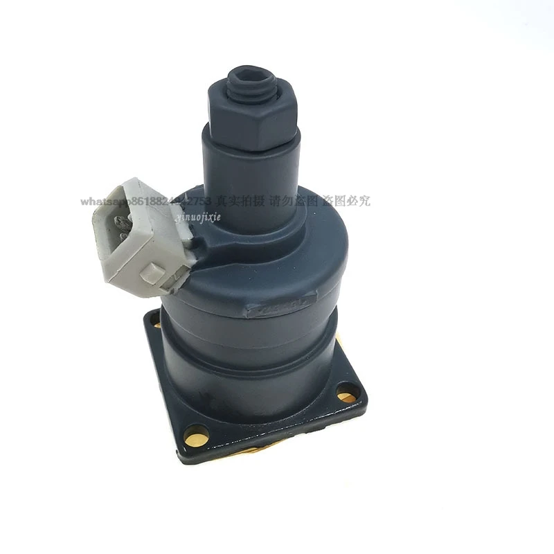 for Hitachi hydraulic pump pilot proportional solenoid valve fuel pump suction control valve 0671301