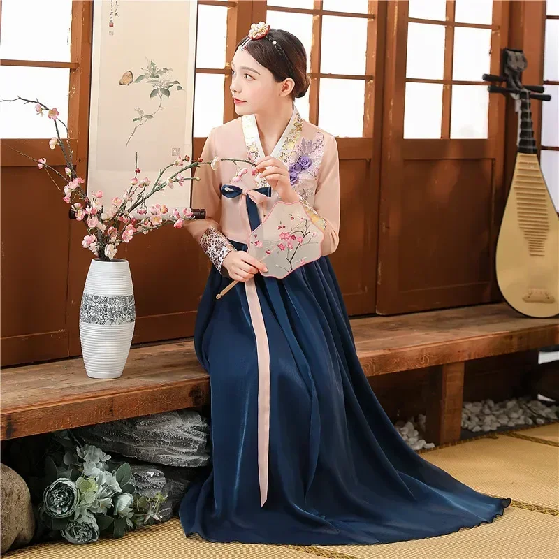 

2025New Spring Fashion Asian Princess Stage Performance Dance Clothes Korean Traditional Clothing For Women Dae Jang Geum Hanbok