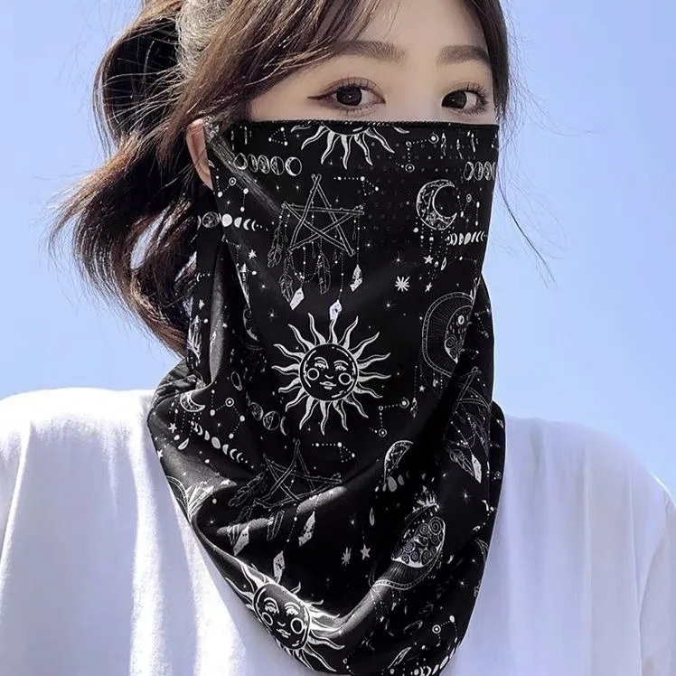2025 Ear Hanging Sunscreen Mask for Men, Full Face Cashew Sunscreen with Perforated Neck Protection, Riding Face Towel for Moto