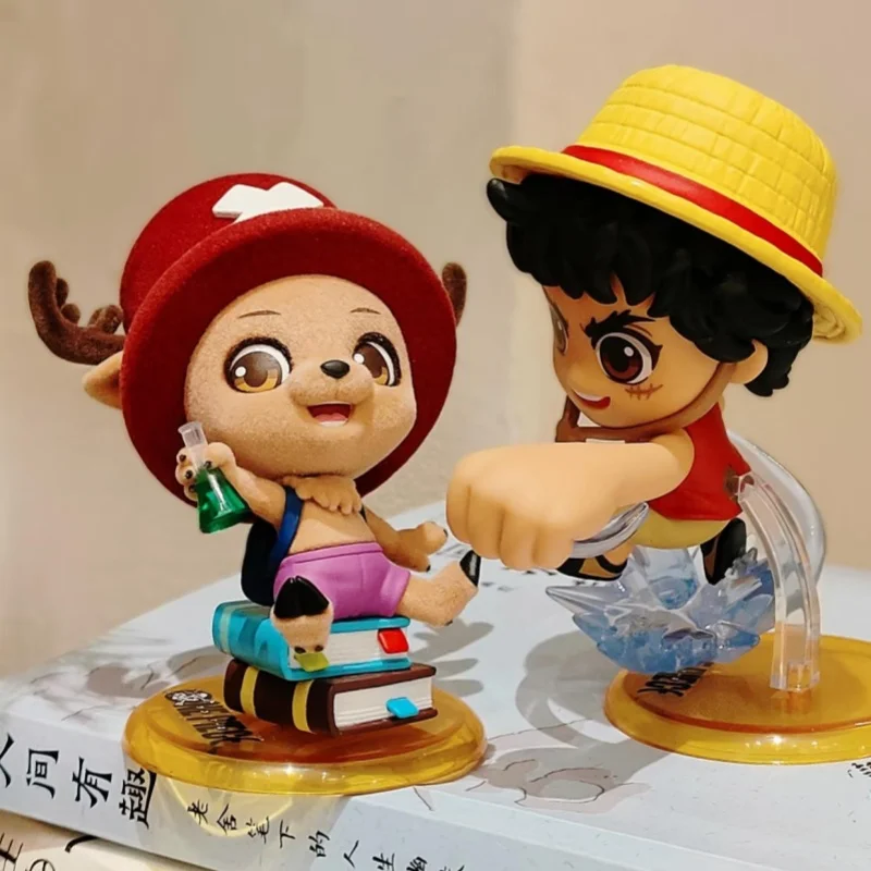 

Hot Toys Netflix One Piece Cosbi Mini Figure Blind Box Luffy Chopper Trendy Original Collectible Desktop Decor Toy In Stock