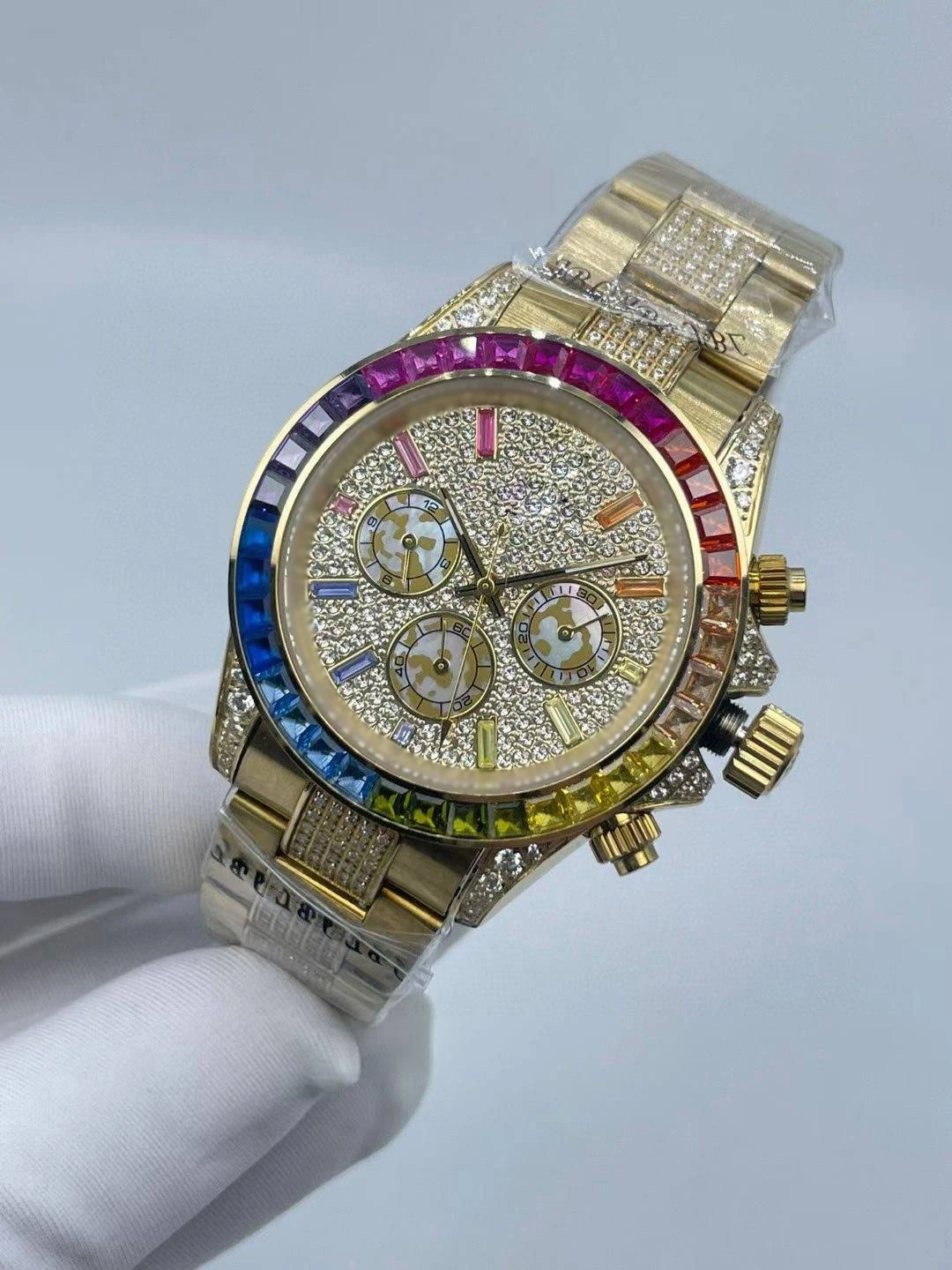 Luxury Mens Wrist Watch with Middle Row Diamond Starry Rainbow Diamond: 40mm Gold Dial, Auto Calendar, Waterproof\