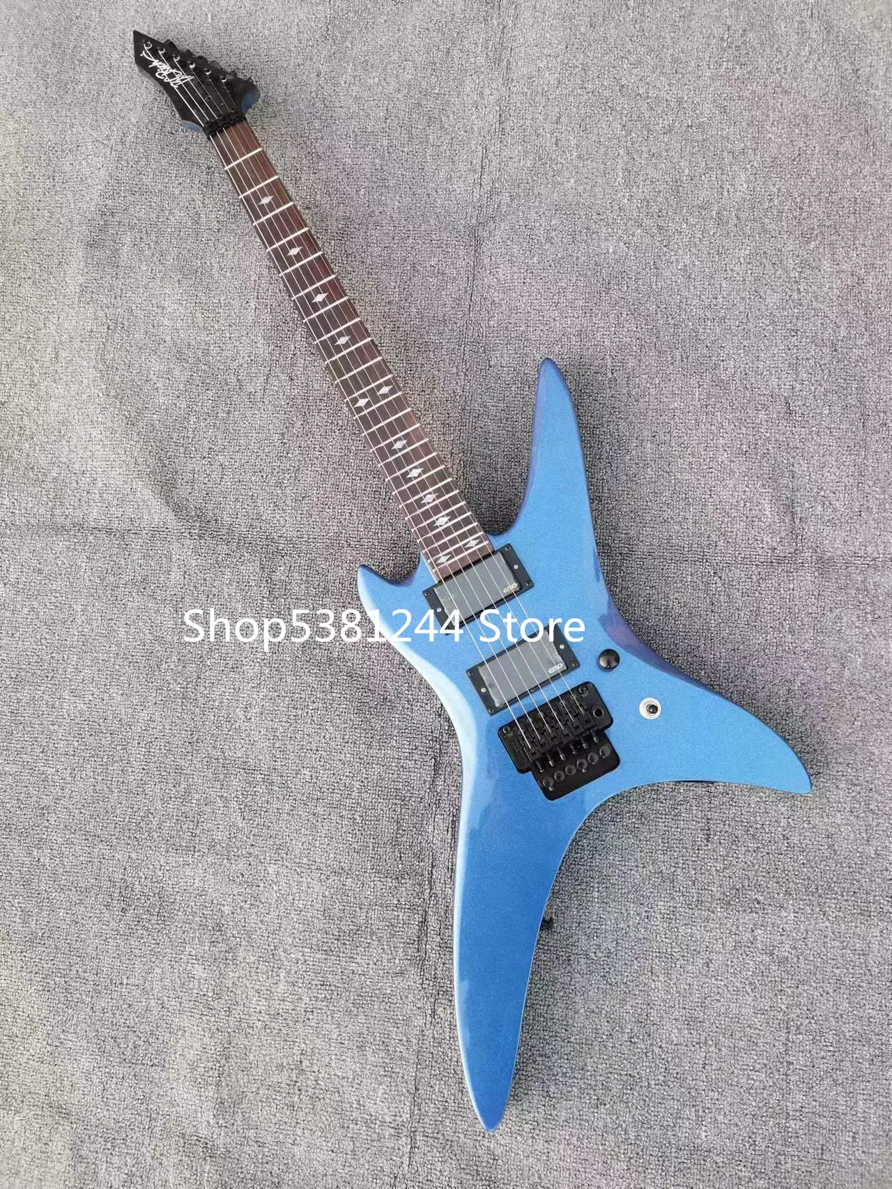 

Free transportation of 6-string electric guitar, rosewood fingerboard, black accessories, vibrato system, customized guitar