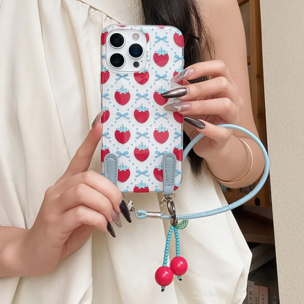 

Новый чехол INS Dopamine Sweet Girl с синим бантом и клубничным принтом для iPhone 17 16 15 14 13 Pro Max, защитный чехол со шнурком