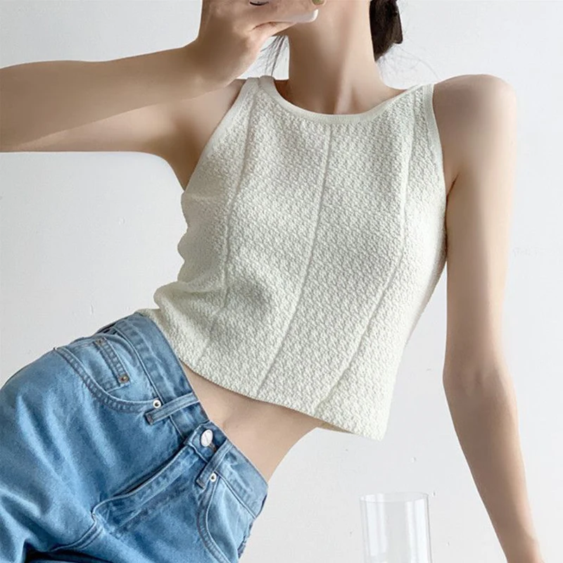 

2023 Summer New French Chic Knitted Vest for Women Fashion Thin Tank Top Simple Sleeveless Short Knitted Sweater