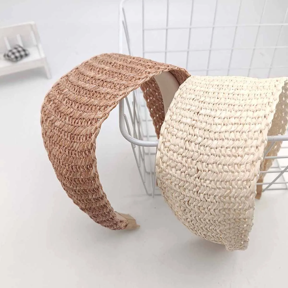 

Повязка на голову с широкими полями 6 см, новый нескользящий головной убор с зубцами, повязка на голову для мытья лица и макияжа, аксессуары для волос для женщин, диадемы