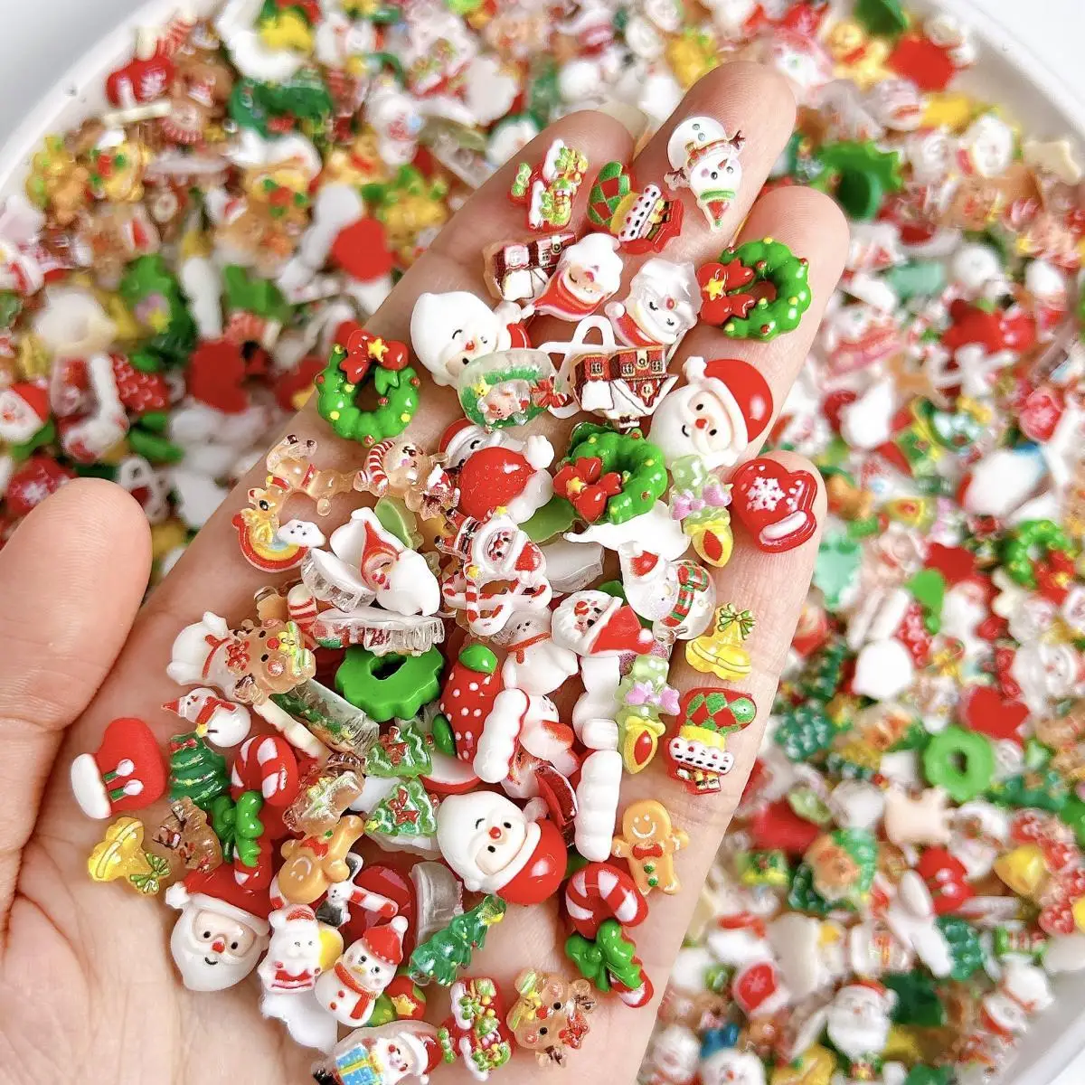 

Multiple Style Cartoon Christmas Series Resin Nail Art Decorations 3D Creative Adorable Santa Claus Elk Bell Nail Charms for DIY