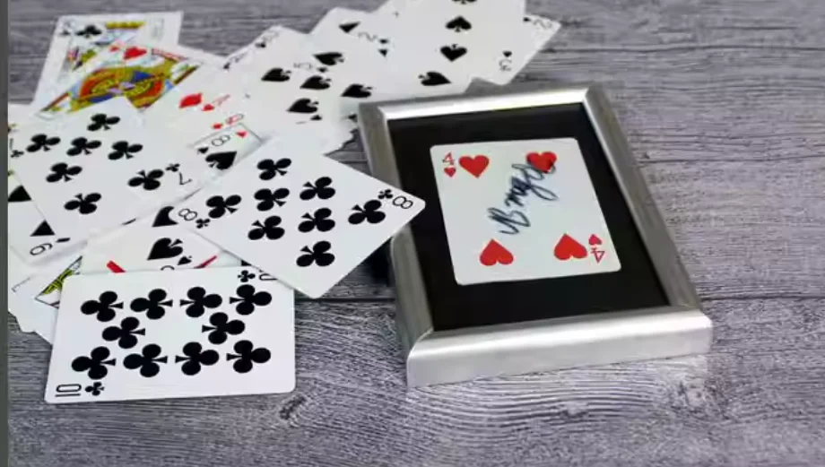 Signed Card Thru the Frame Magic Tricks Signed Card Appear Inside Frame Magia Magician Stage Gimmick Prop Illusion Mentalism Fun