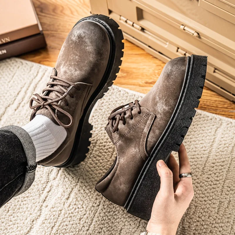 

Fashionable Non Slip Sole Solid Color Trendy Versatile Essential for Going Out on The Street Lace Up Round Toe Commuting Shoes