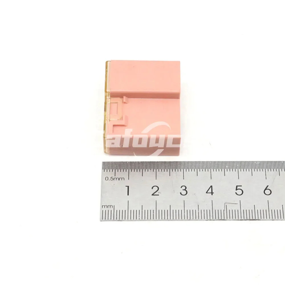 24370C9902 Triple Fuse Block Fusible Link For Nissan 350Z Altima NV1500 NV2500 NV3500 Pathfinder Rogue Sport Xterra Frontier view 4
