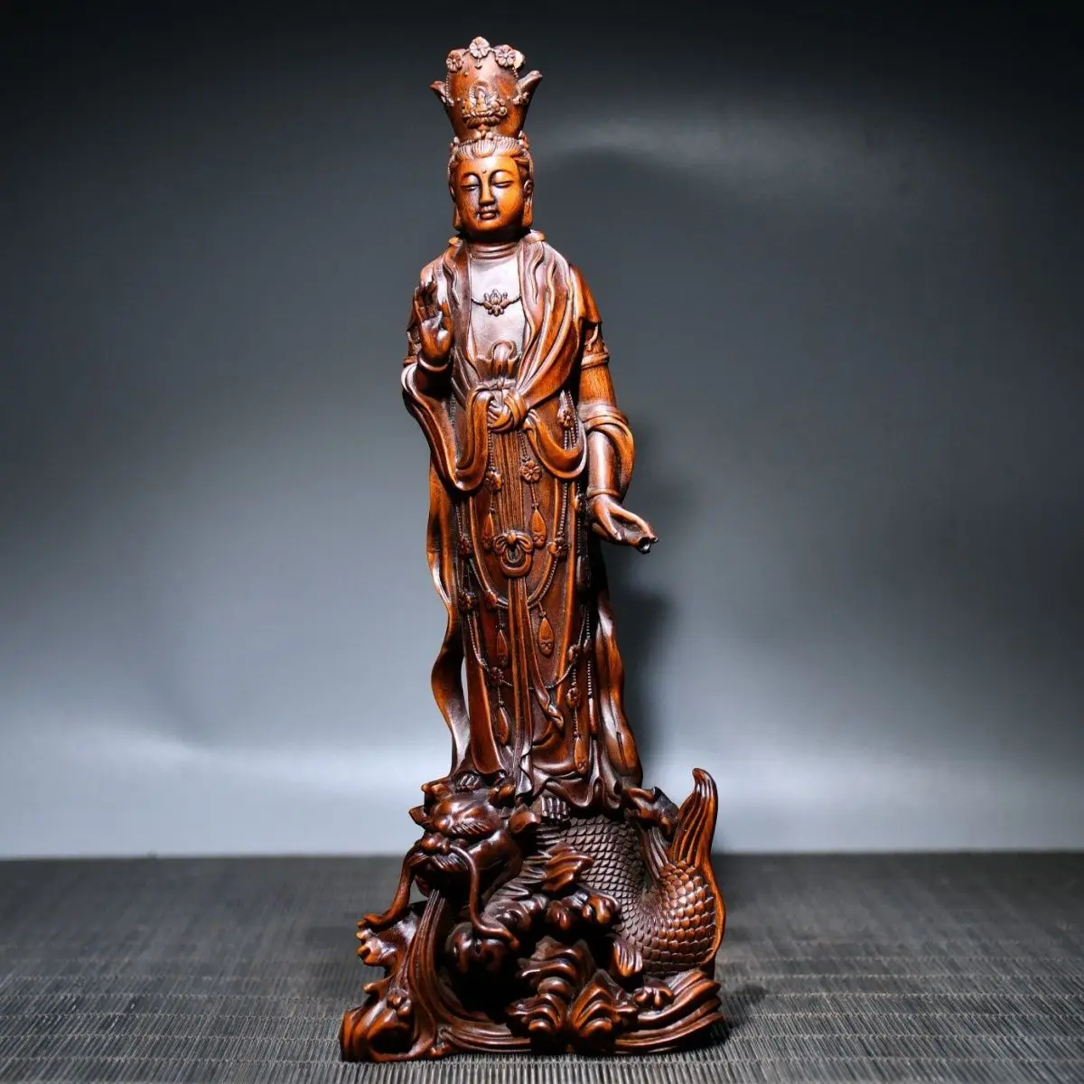 Hand Carved Wood Dragon-subduing guanyin buddha Statue Figurine Desktop Ornaments Home Decoration
