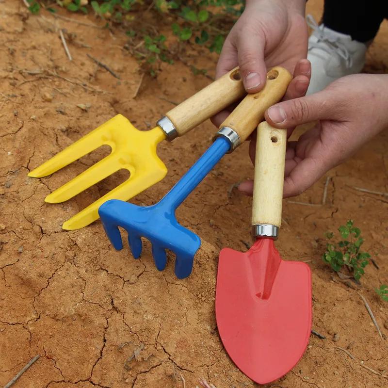 Outdoor Gardening Tools Set for Children Spade Shovel Fork and Rake Early Education Toy for Planting and Digging Sand Snow Clay