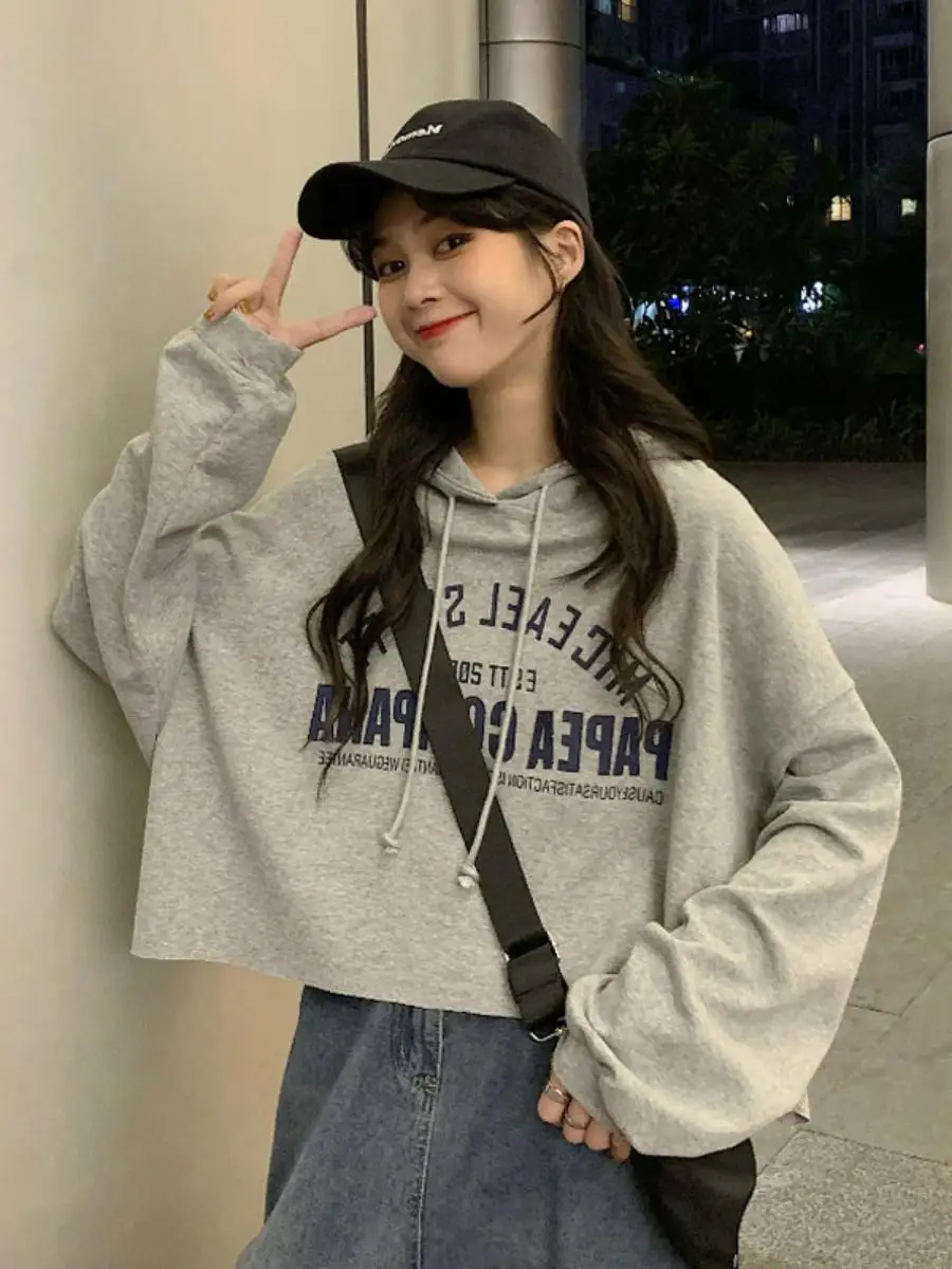 

Тонкая женская толстовка с капюшоном, осень 2023, новая корейская версия, студенческое верхнее пальто с буквенным принтом, модное длинное свекру, длина