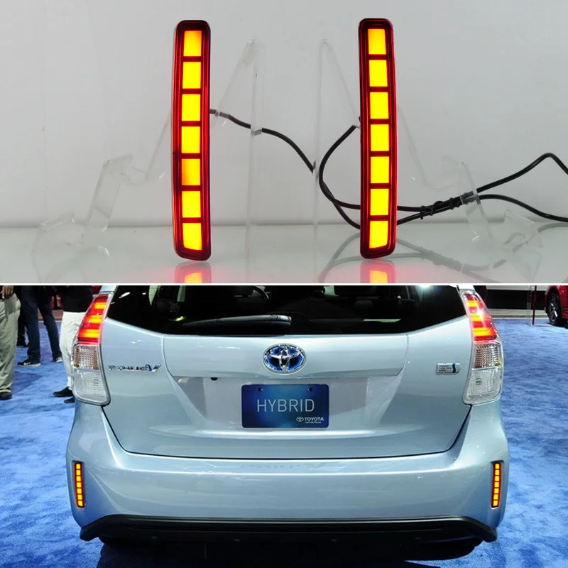 LED Rear Bumper Reflector Light For Toyota Noah Voxy 80 2012-2015 3-in-1 Functions Rear Running Light + Brake + Turn Signal