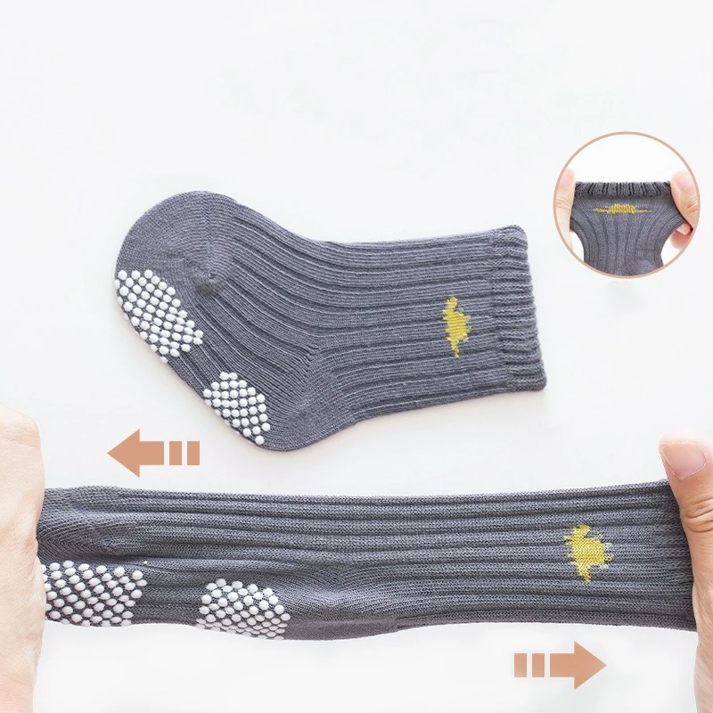 3 Pairs Korean Kids Soft Fashion Cartoon Socks Baby Middle Tube Stockings Long Socks for Infant Toddler Boys Girls Casual Socks