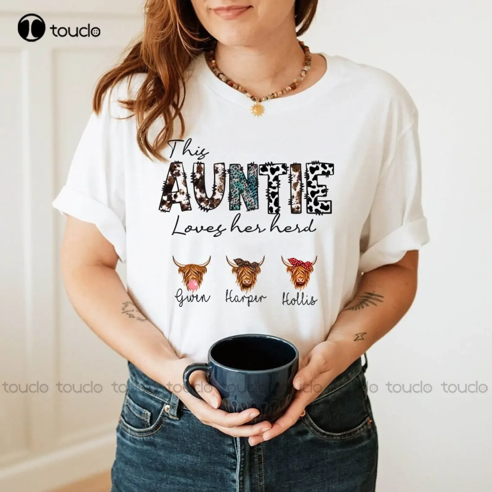 This Auntie Loves Her Herd Рубашка Подарок для коровы Мама Подарок для любителей коровы Рубашка для тети из воловьей кожи Рубашка для тети с круглым вырезом Мужчины Xs-5Xl