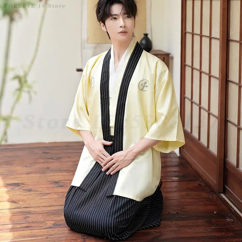 مجموعة كيمونو ياباني عتيقة للرجال كيمونو رسمي تقليدي زي الساموراي ملابس رجالي مخططة تنورة طويلة الزي