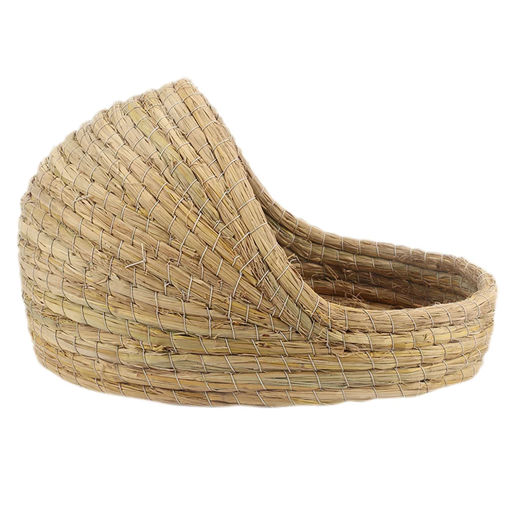 Straw Woven Chicken Nest Chicken Sleep Nest Straw Slipper Shaped Guinea Pig Sleep Nest Straw Semi-Closed Chinchillas Nest