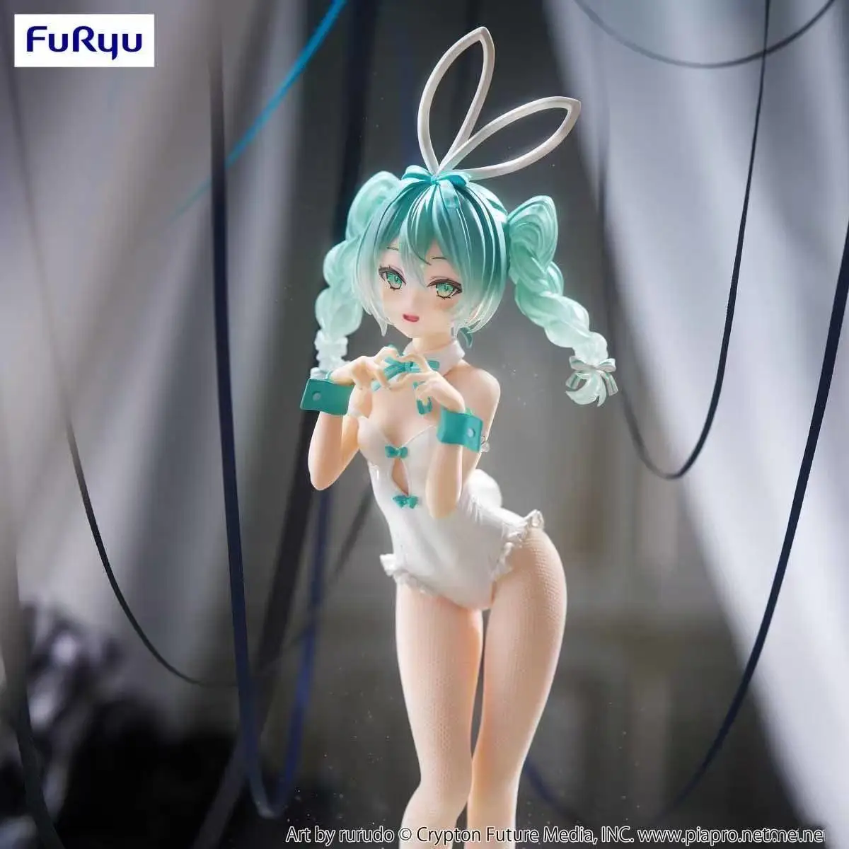 Hatsune Miku BCB Hatsune White Silk Bunny Girl White Handicraft