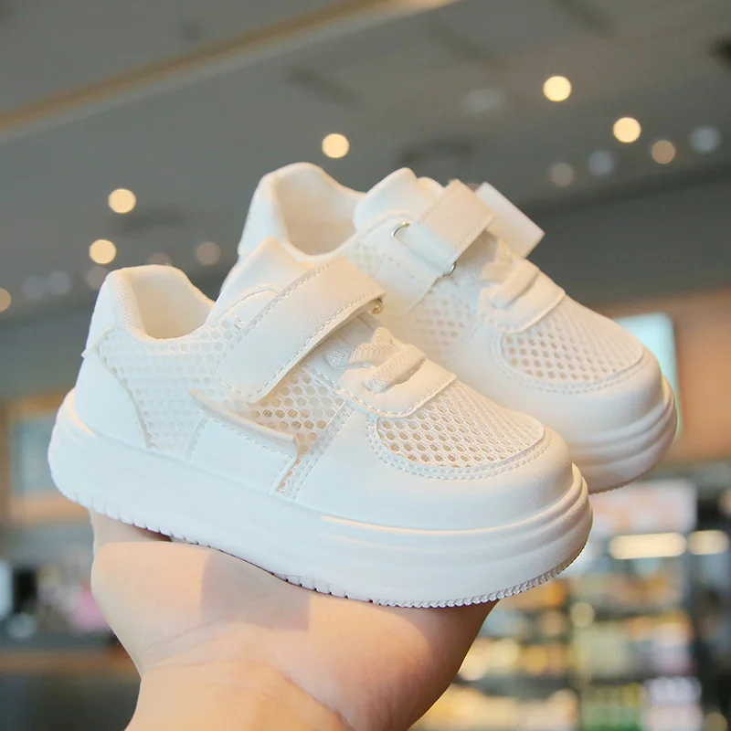 

Children's Mesh Sneakers Soft Bottom Non-slip Casual Board Shoes Boys and Girls 2-7 Years Old Breathable Fashion White Shoes