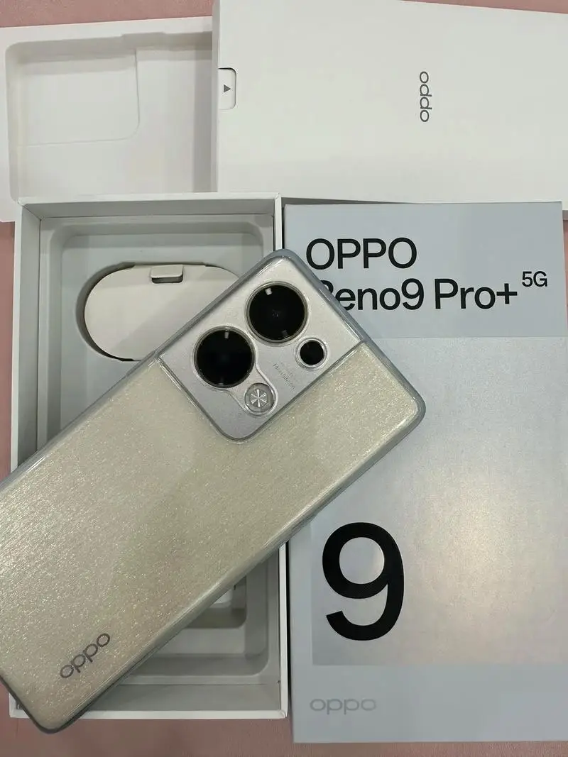 هاتف OPPO Reno 9 Pro+ 5G الذكي CPU Qualcomm Snapdragon 8+ Gen1 Scree 6.7 بوصة 2412x1080px 4700mAh هاتف مستعمل