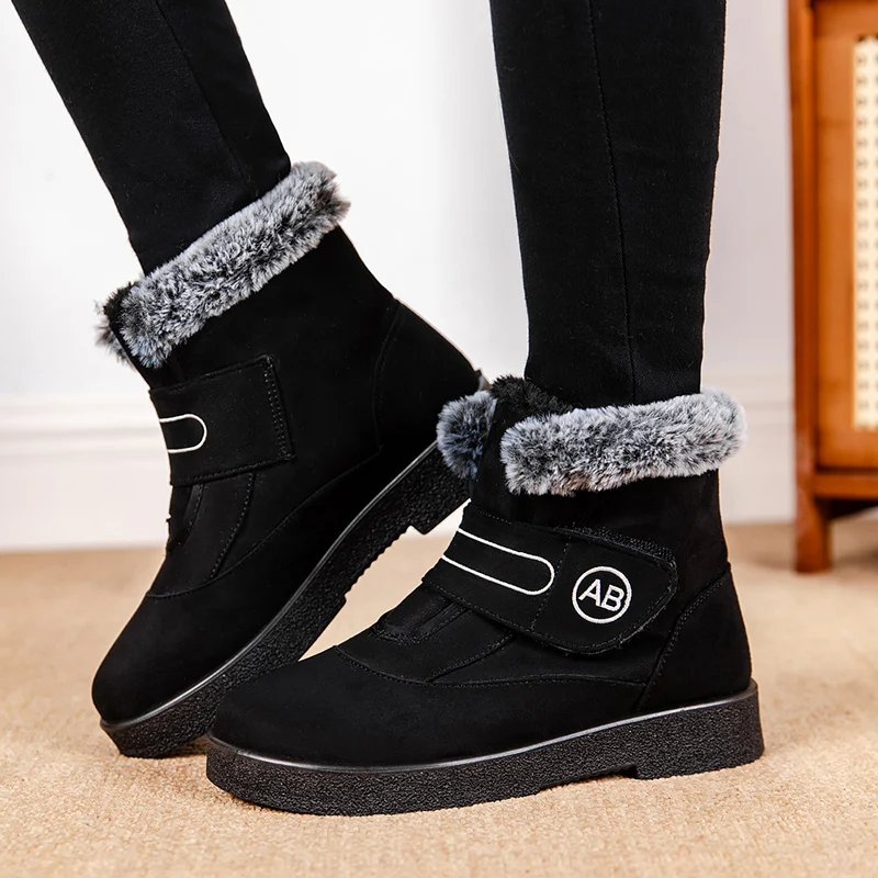 Winter Thicken Plush Snow Boots Women Faux Fur Non-Slip Warm Ankle Boots Woman Faux Suede Flat Heel Cotton-Padded Shoes Botas