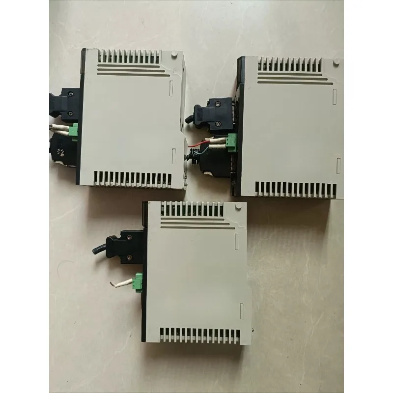 JAMSC-120MMB10100 PLC Control Module Used Disassembled One Plastic Cover Crack Fully Tested for Industrial Automation Systems