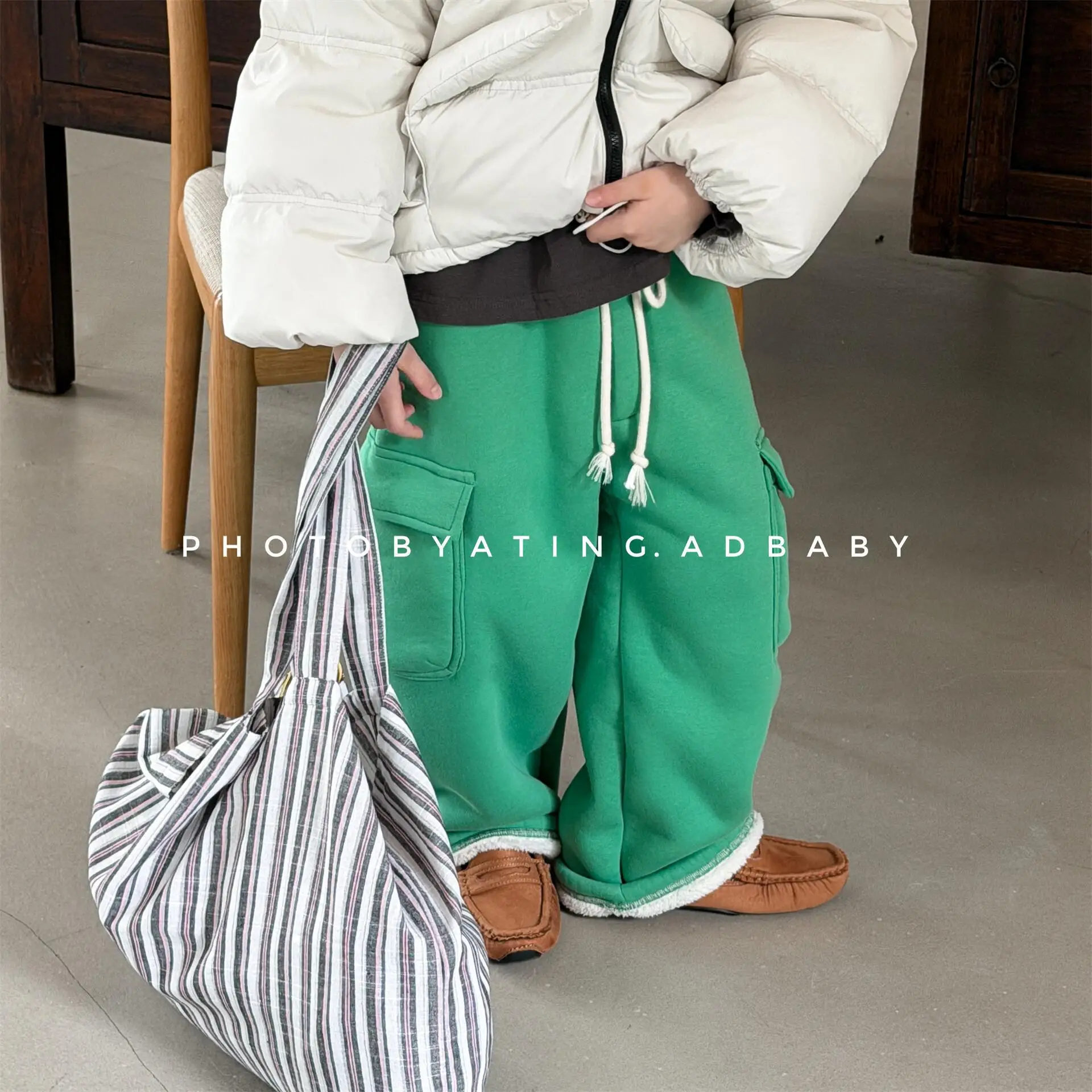 2026 Winter New Children Loose Trousers Plus Velvet Thick Boys Girls Casual Pants Kids Fleece Harem Pants Fashion Baby Clothes