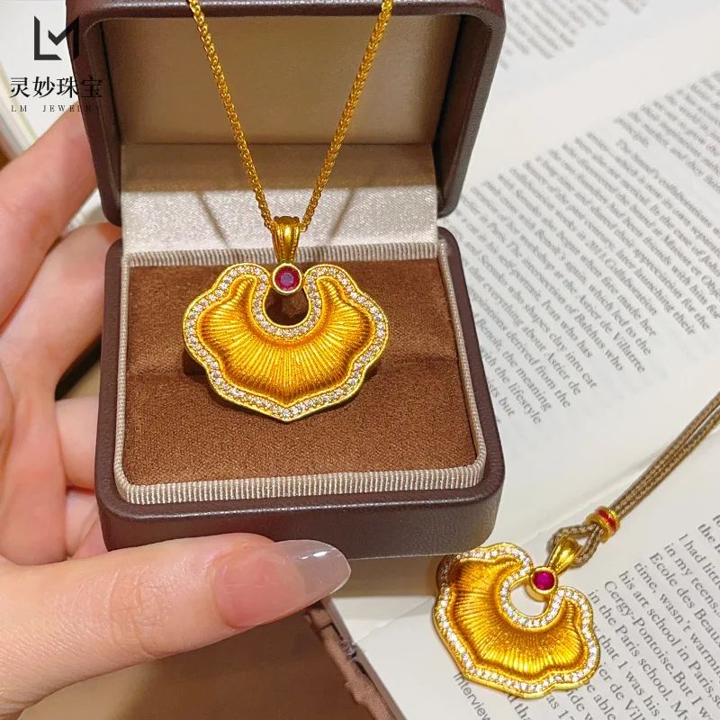 

24K real gold double-sided rose red diamond brushed Ruyi pendant 9999 necklace Xiangyun Fu Lock Pendant Chinese style