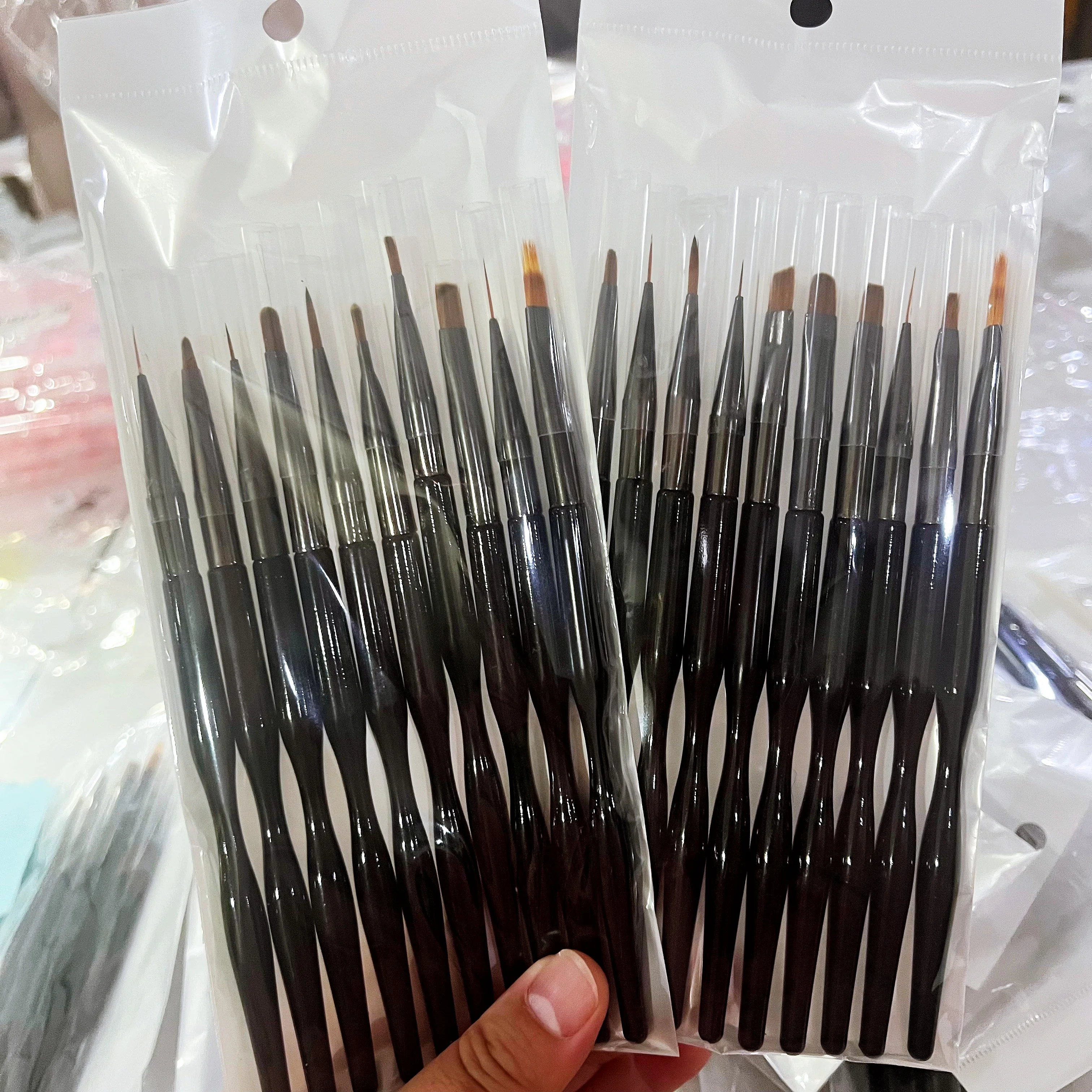 10Pcs Nail Art Brushes Set Ergonomic Handle Professional Manicure Tools Fine Detail & Ombre Brushes for Acrylic, Gel Nail Design