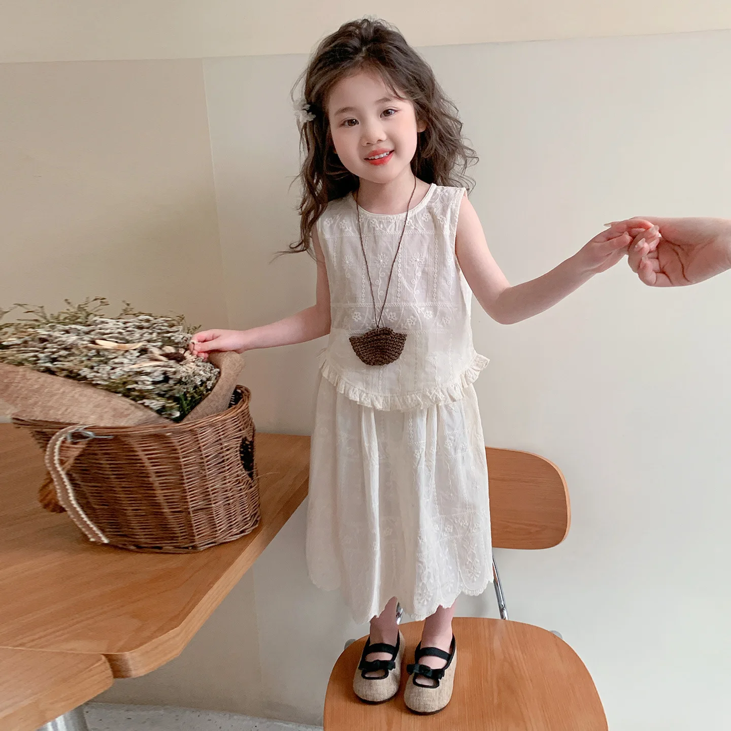 Girls' Summer Lace Sleeveless Set 2026 New Style Baby Girl Elegant Sweet Half Skirt Countryside Style Two Piece Set